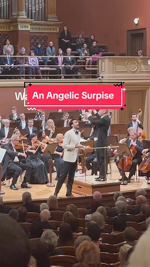 Flashmob Opera in Prague | Angelic Voices Singing Surprise Concert