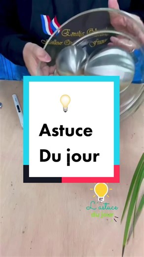 Utilisez la pâte Patafix pour des astuces DIY aquatiques