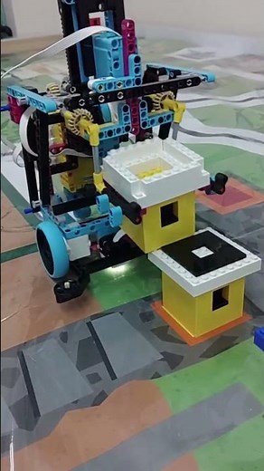 WRO 2026 Junior: Rack‑Gear Robot Attempts the Robot Stacking Mission