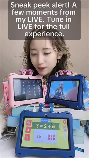 🧸🌈 EasyTech hadir sebagai tablet edukasi lengkap untuk toddler. Game edukatifnya ratusan dan sangat variatif, membantu anak belajar konsep dasar sambil tetap merasa bermain 🎨🧠. TV anaknya aman dan tanpa konten berbahaya. Layarnya IPS anti radiasi, softcase foodgrade aman, stylus pen gratis, tali strap, dan tas cantik membuat anak betah memakai tablet ini. #tablet #tabletmurah #tabletedukasi #tabletkids #tabletanak #easytech #wibgajian #promoguncang1111 #gajiansale