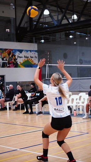 Play to win 💯🔥#volleyball #volleyballspike #volleyballrally #fyp #volleyballgirls #volleyballworld #powerhitter