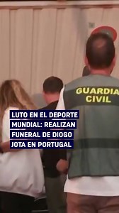 📌 Este viernes llegaron a Portugal los restos de Diogo Jota, delantero portugués que jugaba en el Liverpool, y su hermano Andrés. En su país natal realizarán homenajes y los despedirán tras el accidente automovilístico que les causó la muerte en España, en la ciudad de Zamora. | Mega Deportes