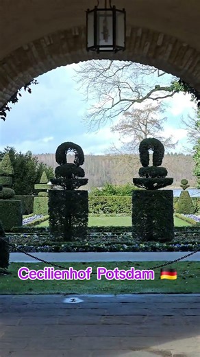 Framed by history"🏛️✨​#Cecilienhof​ #Potsdam​#VisitPotsdam​ #Brandenburg​ #germany