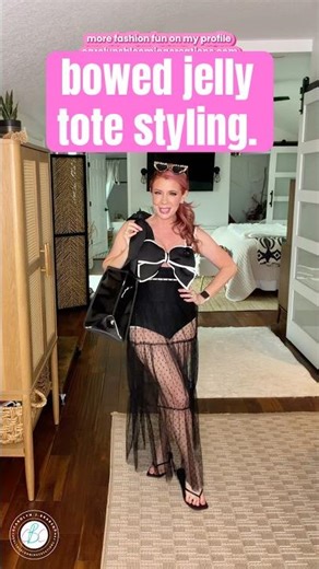 This Machine Washable Jelly Tote Bag Is Going Viral 👜💦 #fashiontrends