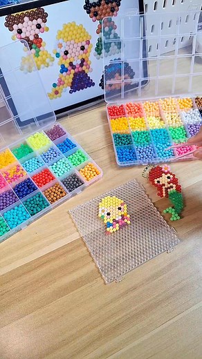 DIY Princess keychain using water beads - RAPUNZEL | Jazzrecos