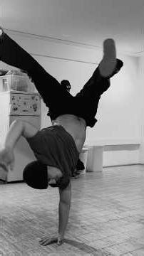 #power #dance #bboying #dancer #bboy #breakdance #battle #flow #breaking #powermoves #hiphop #art