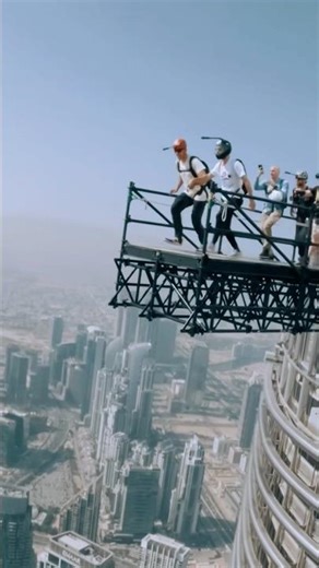 Running Off the World’s Tallest Building