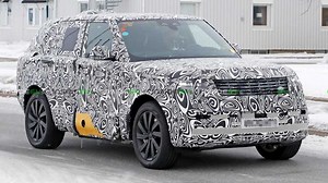 Next-Gen Range Rover Spotted Testing With PHEV Powertrain