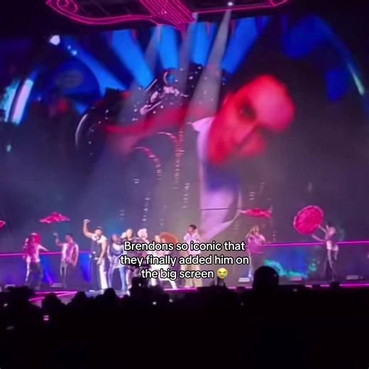 Perfect Princess Worlds Collide Tour: Malachi Barton cameo on big screen