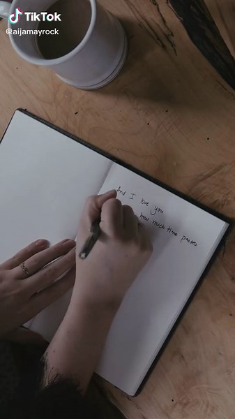 Sweet Love Poems for Her - Passionate and Heartfelt Poetry