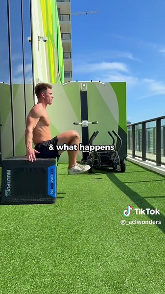 Comment the word “EXPLOSIVE” if you want my number 1 favorite Superset for Increasing your Explosiveness and Athleticism Contrast training is one of the fastest ways to become more explosive. The heavy lift or overcoming isometric creates massive neural drive which forces your nervous system to recruit the highest-threshold fast-twitch fibers. That immediately “primes the pump” so when you switch to the explosive movement your body can fire those same fibers faster and more forcefully than norma