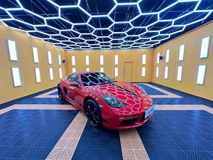 The brand new 푷풐풓풔풄풉풆 718 Cayman received ULTIMATE protection it...