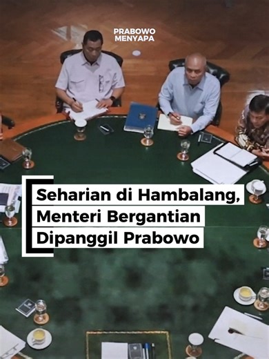 Presiden Prabowo menggelar serangkaian rapat bersama para menteri di Hambalang, Bogor. Dalam sehari, lima rapat berbeda digelar untuk membahas berbagai agenda strategis pemerintah. Mulai dari pembangunan kampus sains dan teknologi, perkembangan situasi geopolitik global, hingga kesiapan menghadapi arus mudik Lebaran. Koordinasi lintas kementerian terus dilakukan agar berbagai program prioritas nasional berjalan optimal. Menurut kamu, isu mana yang paling penting untuk Indonesia saat ini? 👀 #Pra