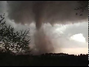 Tornado forming in my backyard May 9 2001 Northfield MN