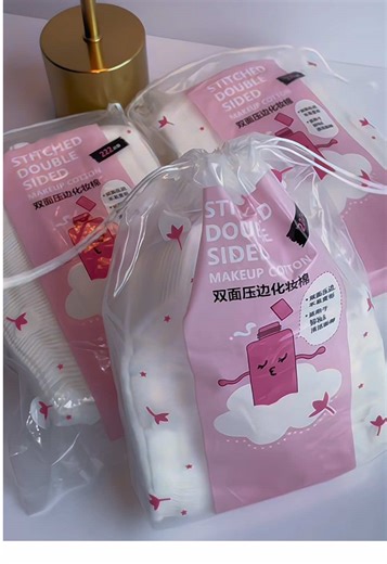 Essential Cotton Pads for Daily Beauty Routines
