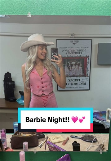 Hangout with me while I transform into Western Barbie for our local theatre’s Barbie Movie night! 💕🩷 #BarbieMovie #WesternBarbie #Pink #Costume #Wig