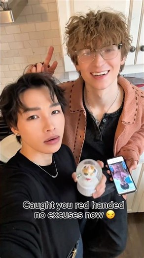 Caught you red handed no excuses now 🤣🤣