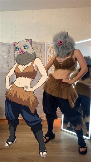 Karolina A on Instagram: "Inosuke Transfomation 🐗 • • • Música by @ether_keither #cosplay #demonslayer #inosuke #inosukecosplay"
