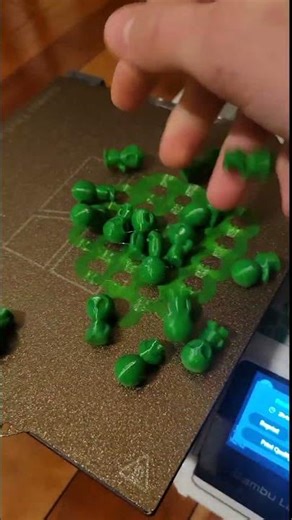 Day 3 printing an alien for every new subscriber