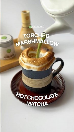 Torched Marshmallow Hot Chocolate Matcha Latte | You NEED this fun sip during winter season!