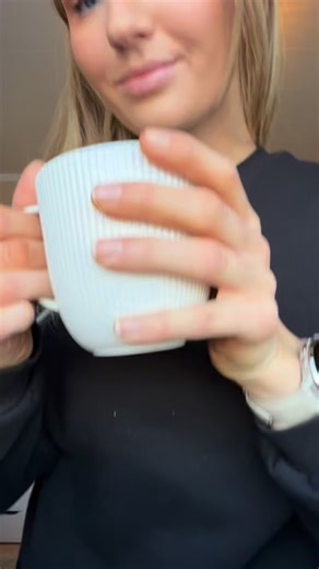 JULIE GRANUM | WELLNESS COACH on Instagram: "Æ ser etter 3 jenta (18+) som har erfaring med kosthold + resultat og som vil tjen ekstra ved siden av jobb/studia 💭 Det passe for dæ som: ✨ like struktur ✨ bryr dæ om egen helse ✨ vil bygg nå eget, i ditt tempo Skriv START i kommentarfeltet eller send mæ DM, så fortelle æ mer 🤍 (Kun 3 plasser) #ekstrainntekt #livsstil #egensjef #teambuilding #jenteribusiness"