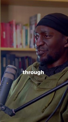 I'm using a sound that I never used before | Apples and Snakes: The Podcast | El Crisis - Ep 8