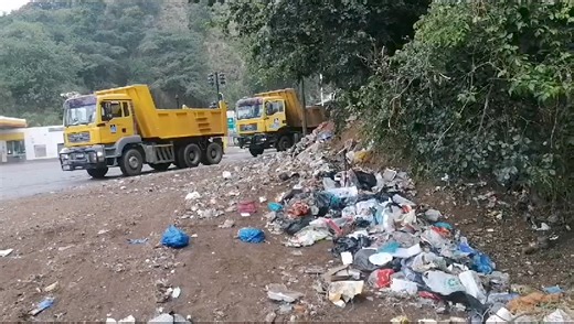 EThekwini Municipality informs residents and businesses that refuse collection and street sweeping service have resumed. Massive clean-up operations and the clearing of the waste collection backlog has already commenced. | EThekwini Municipality