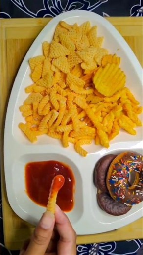 Crazy Snack Tray Challenge 🍟🍩🍫🔥 | Chips + Donut + Sauces #easyrecipe #viral #shorts