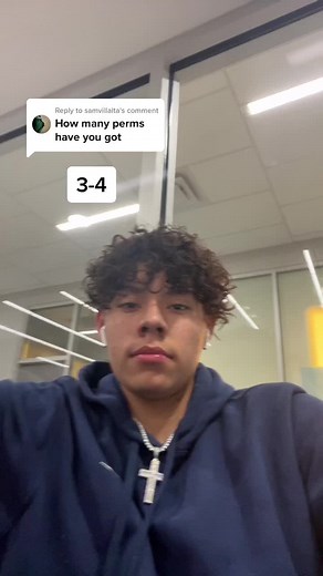 Expert Tips for Achieving the Perfect Curly Perm Look