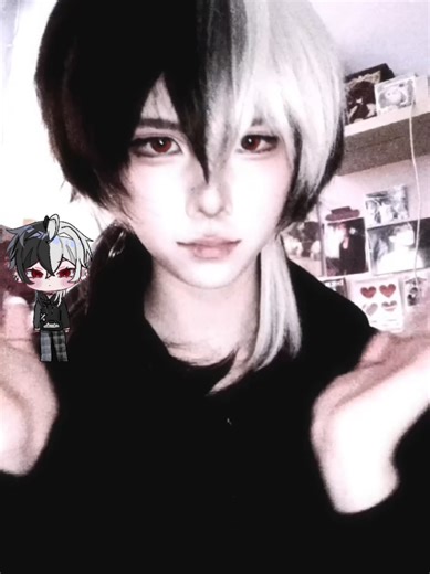 Creative Baby Hands Art in Cosplay