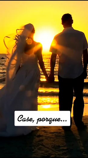 Existem muitos motivos para duas pessoas quererem se casar, e o amor é o principal delas. 💛#filmagemdecasamento #noiva #wedding #casamento