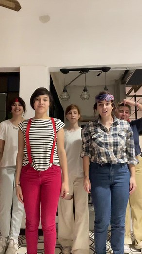 One Direction Dance - Costume Fun with Larry Stylinson