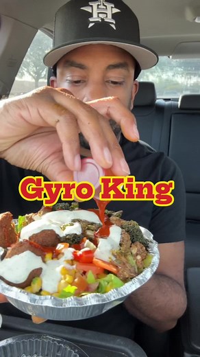 Discover Delicious Gyros at Gyro King Houston