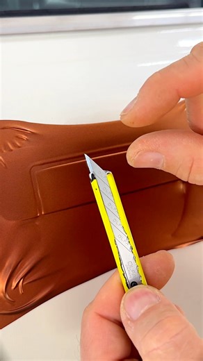 Easy Door Handle Color Change — Matte Copper Vinyl Wrap 🛠️✨🚗 Small part, massive vibe change: we’re wrapping the door handle on an Audi V8 from white to matte copper using leftover vinyl scraps from another project. No paint, no commitment—just a clean, reversible color swap you can do at home with basic tools. ✅🧼 Clean and degrease the handle (alcohol/silicone remover) so the vinyl bonds properly. ✅📏 Measure quickly and cut a scrap piece with extra margin for stretching and wrapping edges. 