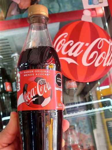 Descubre la Nueva Coca Cola con Tapa Dorada