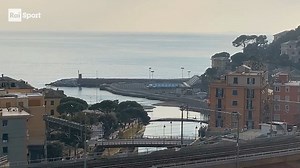 4.3K views · 58 reactions | #Pallanuoto 綠‍♂ Il capitano del 7bello Pietro #Figlioli dal tetto di casa controlla i lavori della piscina di Punta Sant'Anna e saluta tutti gli appassionati della #waterpolo. #7bello #Settebello #Coronavirus | RaiSport | Facebook