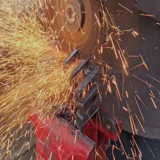 You won't believe this amazing idea using recycled materials. | Gábor Balázs