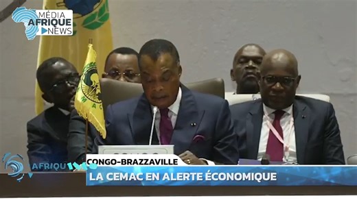 𝐂𝐎𝐍𝐆𝐎-𝐁𝐑𝐀𝐙𝐙𝐀𝐕𝐈𝐋𝐋𝐄 : 𝐋𝐀 𝐂𝐄𝐌𝐀𝐂 𝐄𝐍 𝐀𝐋𝐄𝐑𝐓𝐄 𝐄́𝐂𝐎𝐍𝐎𝐌𝐈𝐐𝐔𝐄 Anticiper un choc économique, financier et monétaire majeur au sein de la Cemac était au centre du sommet extraordinaire des chefs d’État tenu ce jeudi 22 janvier 2026 à Brazzaville, capitale du Congo. Des travaux organisés dans un contexte mondial marqué par l’instabilité, les tensions géopolitiques et les incertitudes économiques. #actualite #Afrique #congobrazzaville #CEMAC #Economies 📱 𝟐𝟒𝟏 𝟕𝟔𝟑�