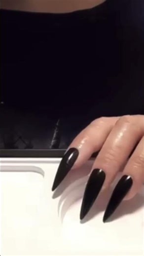 ASMR Scratching box…lovely sounds!