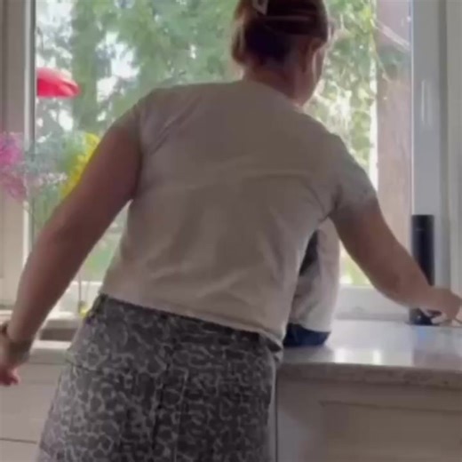 Effortlessly transform your space with the Mini Pro Diffuser – scenting has never been this simple. ✨ | Aroma360