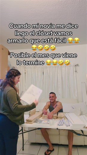 Comenzando el clóset que llegó, en un mes lo debo terminar 😂😂😂😂😂