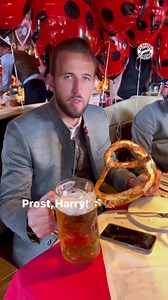 Genieß deine erste Wiesn, Harry! 🍻🥨 #MiaSanMia #FCBayern #Oktoberfest | FC Bayern München