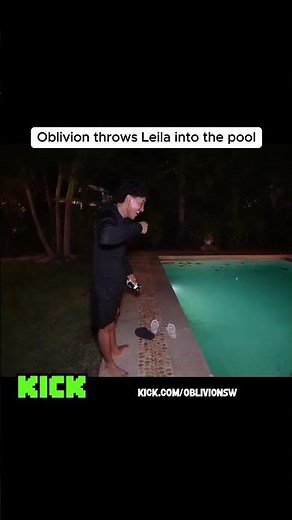 Oblivion throws Leila into the pool #kickstreamer