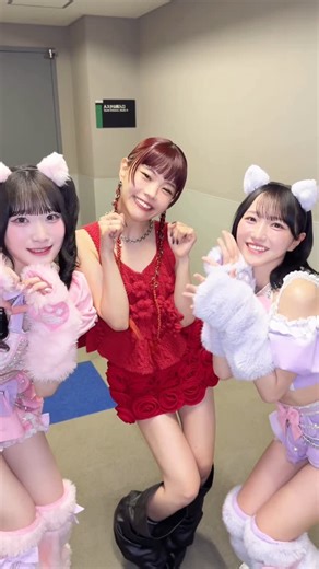 ＝LOVE(イコラブ) on Instagram: "アイナ・ジ・エンドさんと 「#とくべチュして 」を 撮影させていただきました꒰❤️꒱ ありがとうございました🎀*.+ﾟ #アイナジエンド さん @ainatheend_official #イコールラブ #イコラブ #齋藤樹愛羅 #野口衣織"