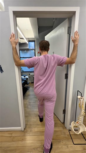 How to Crack Your Back at Home with this EASY Stretch