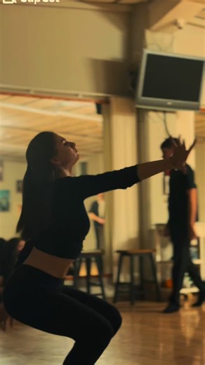 Un an plin de emoții și mult vibe. Recunoscători pentru fiecare moment. Next chapter, together. ✨ #prodancestudiobrasov #cursuridedansadulti #cursuridedansbrasov #cursuridedanscopii #danssportiv | Pro Dance Studio