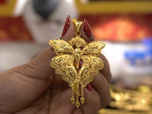 LATEST BEAUTIFUL NEW GOLD JEWELLERY COLLECTIONS 😍❤ | Simple Styles