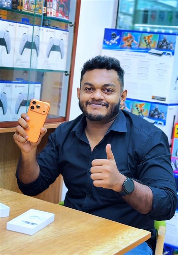 Smiles say it all 😊 Thank you for making Connecting Device your choice - welcome to the family! 🏬 Connecting Device 📍250/42D Groundfloor Liberty Plaza Colombo-03 0774755555 #ConnectingDevice#LibertyPlaza#LibertyPlazaColombo #Colombo03#SriLankaBusiness