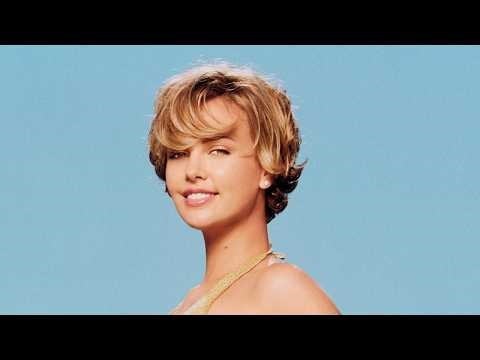 SEXY PHOTOS OF CHARLIZE THERON