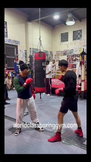 In boxing, partner drills are a powerful way to practice and execute techniques both offensively and defensively while learning proper positioning. 🥊 They help fighters sharpen technique, improve ring IQ, and master movement without the damage and wear and tear of constant high-intensity sparring. There is a time and place for real-time, high-intensity sparring — but not all the time. Overuse takes a toll on training and accumulates over the course of a career. Learning how to simulate fight sc